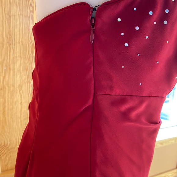 Red Formal Strapless Gown - Picture 4 of 7